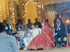 Mayawati Nephew Wedding: भतीजे आकाश आनंद की शादी में पहुंचीं बसपा सुप्रीमो मायावती, देखें खास तस्वीरें