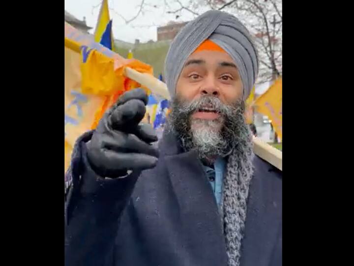 Caught On Camera: Indian Journalist ‘Heckled’ By Khalistan Supporters Near Indian Mission In US Caught On Camera: Indian Journalist Heckled By Khalistan Supporters In US, Embassy Condemns Attack