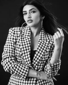 Sreeleela: బ్లాక్ అండ్ వైట్ లుక్స్‌లో శ్రీలీల అందాల విందు