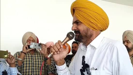 Sidhu Moosewala's father made a big announcement, from today his son's case left trust in God Sidhu Moosewala: ਸਿੱਧੂ ਮੂਸੇਵਾਲਾ ਦੇ ਪਿਤਾ ਨੇ ਕੀਤਾ ਵੱਡਾ ਐਲਾਨ, ਅੱਜ ਤੋਂ ਪੁੱਤ ਦਾ ਕੇਸ ਰੱਬ ਭਰੋਸੇ ਛੱਡਿਆ