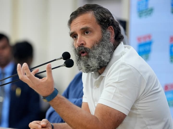 Rahul Gandhi Disqualified: This veteran leader of UP remained silent on Rahul Gandhi’s membership, read the full news here
