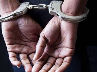 Crime News: कोलकाता में किडनैपिंग के बाद नाबालिग बच्ची की हत्या, पड़ोसी के फ्लैट से बरामद हुआ शव