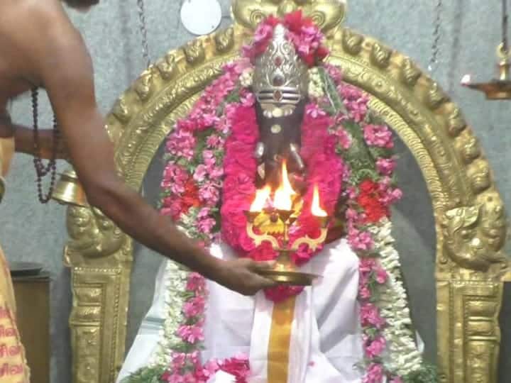 கரூர்: ஸ்ரீ குபேர சக்தி விநாயகர் ஆலயத்தில் பங்குனி மாத சதுர்த்தி பூஜை Panguni Month Chaturthi Puja at Shri Kubera Shakti Vinayagar Temple TNN கரூர்: ஸ்ரீ குபேர சக்தி விநாயகர் ஆலயத்தில் பங்குனி மாத சதுர்த்தி பூஜை