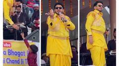 Gurdas Maan: ਗੁਰਦਾਸ ਮਾਨ ਨੂੰ ਲਾਈਵ ਸ਼ੋਅ 'ਚ ਮਿਲਣ ਪਹੁੰਚਿਆ ਛੋਟਾ ਬੱਚਾ, ਨੰਨ੍ਹੇ ਫੈਨ ਨੂੰ ਦੇਖ ਮਾਨ ਨੇ ਕੀਤੀ ਅਜਿਹੀ ਹਰਕਤ, ਦੇਖੋ ਵੀਡੀਓ