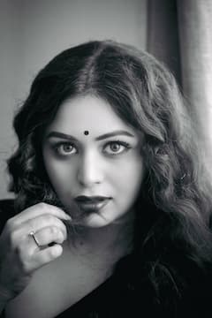 Ritabhari Chakraborty: চিত্রনাট্য শুনে বুঝেছিলাম ১৫ থেকে ২০ কেজি ওজন বাড়াতে হবে: ঋতাভরী