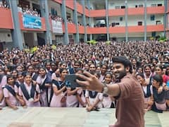 విద్యార్థులకు పెన్నులు పంచిన కిరణ్ అబ్బవరం?