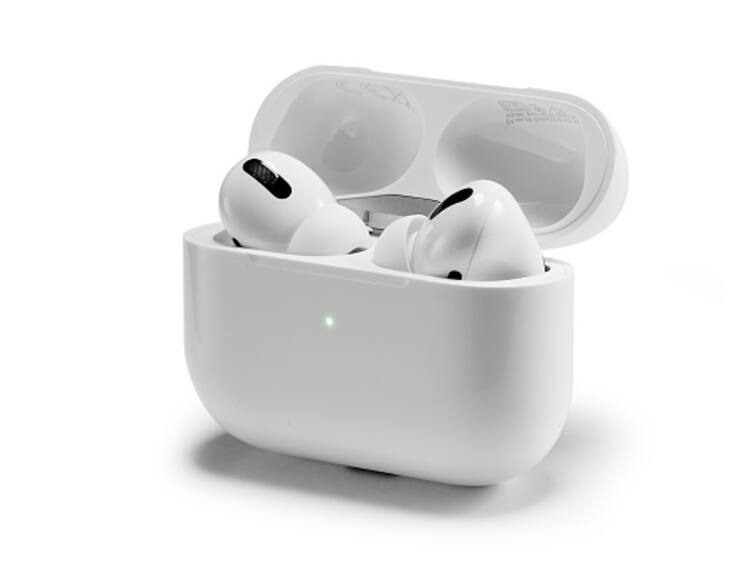 AirPods Pro USB Type C Charging Launch Specs Details Ming Chi Kuo Apple Analyst