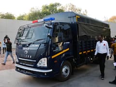 अतीक अहमद की यूपी में एंट्री, पांच साल बाद वापस लौटा माफिया, 3 राज्यों से गुजरा काफिला