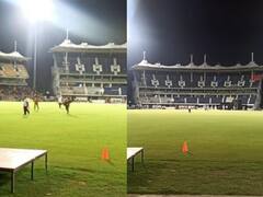 Chepauk Stadium: ’தோனி’..’தோனி’.. என்று அதிர்ந்த மைதானம்.. சேப்பாக்கத்தில் பயிற்சியை காண குவிந்த ரசிகர்கள்..!