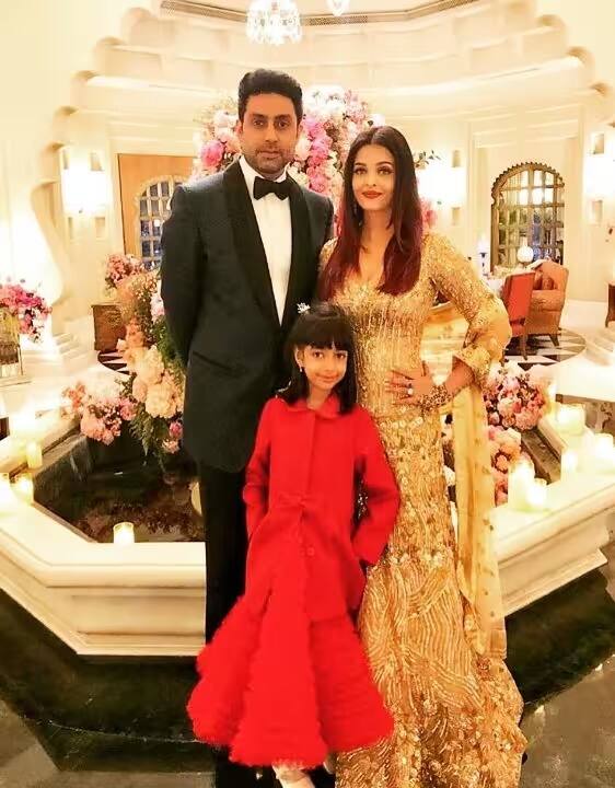 ਦਰਅਸਲ ਈਵੈਂਟ 'ਚ ਇਕੱਠੇ ਪੋਜ਼ ਦੇਣ ਤੋਂ ਬਾਅਦ ਐਸ਼ਵਰਿਆ ਨੂੰ ਇਕੱਲੇ ਪੋਜ਼ ਦੇਣ ਲਈ ਕਿਹਾ ਗਿਆ ਸੀ। ਇਸ ਤੋਂ ਨਾਰਾਜ਼ ਹੋ ਕੇ ਅਭਿਸ਼ੇਕ ਉੱਥੋਂ ਚਲੇ ਗਏ। ਬਾਅਦ 'ਚ ਐਸ਼ ਆਪਣੇ ਪਤੀ ਨੂੰ ਮਨਾਉਣ ਲਈ ਦੌੜਦੀ ਦਿਖਾਈ ਦਿੱਤੀ। ਇਸ ਤੋਂ ਬਾਅਦ ਪ੍ਰਸ਼ੰਸਕਾਂ ਨੇ ਕਹਿਣਾ ਸ਼ੁਰੂ ਕਰ ਦਿੱਤਾ ਕਿ ਉਹ ਆਪਣੀ ਬਹੁਤ ਮਸ਼ਹੂਰ ਪਤਨੀ ਤੋਂ 'ਈਰਖਾ' ਕਰਦੇ ਹਨ।