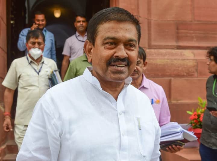 UP Politics: अतीक अहमद की गाड़ी पलटने के डर पर अजय मिश्रा टेनी का बयान, यूपी सरकार को लेकर कही ये बात Ajay Mishra Teni said on Atiq Ahmed Shiftig law and order is UP government responsbility UP Politics: अतीक अहमद की गाड़ी पलटने के डर पर अजय मिश्रा टेनी का बयान, यूपी सरकार को लेकर कही ये बात