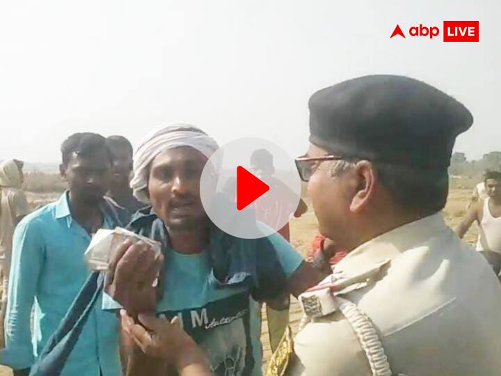 Sand mafia attacked on police in Gaya and forcibly took away JCB machine ANN Watch: बिहार के गया में बालू माफिया का पुलिस पर हमला, फंसाने के लिए जबरन रिश्वत देकर बनाया वीडियो
