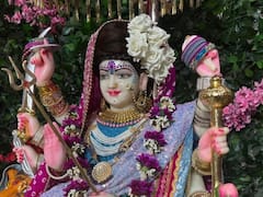 Navratri 2023: पिपलेश्वर महादेव मंदिर में आयोजित हुआ सामूहिक कन्या भोज, जाति पंथ से ऊपर उठकर 300 कन्याओं का पूजन