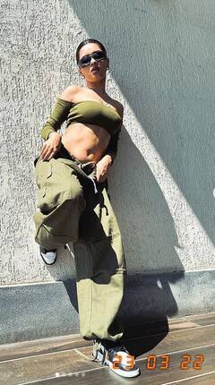 Avneet Kaur: ਅਵਨੀਤ ਕੌਰ ਨੇ ਸ਼ਾਰਟ ਟਾਪ 'ਚ ਫਲਾਂਟ ਕੀਤਾ ਆਪਣਾ ਕਰਵੀ ਫਿਗਰ ਤੇ ਸੀਕ੍ਰੇਟ ਟੈਟੂ, ਤਸਵੀਰਾਂ ਦੇਖ ਕੇ ਪ੍ਰਸ਼ੰਸਕ ਹੋਏ ਬੇਕਾਬੂ