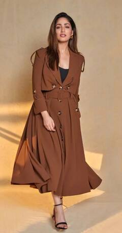 Yami Gautam : वयाच्या 20 व्या वर्षी सिनेसृष्टीत पदार्पण करणाऱ्या यामी गौतमबद्दल जाणून घ्या...