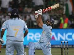 इंग्लैंड का वह तेज गेंदबाज जो टेस्ट और टी20 दोनों में एक ओवर में दिए सबसे ज्यादा रन