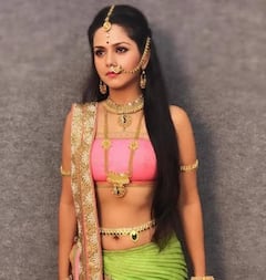 इन मशहूर टीवी एक्ट्रेसेस ने देवियों के किरदार से लूटी वाहवाही, आज भी हर कोई करता है तारीफ