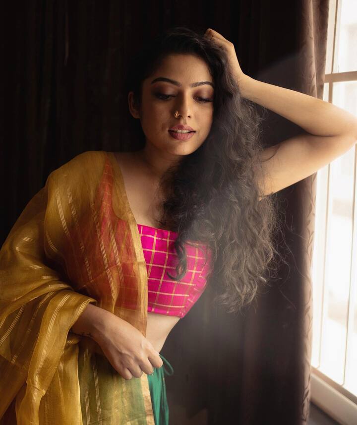 2019లో తొలిసారి తెలుగు సినిమాలో నటించింది. కానీ గుర్తింపు రాలేదు.