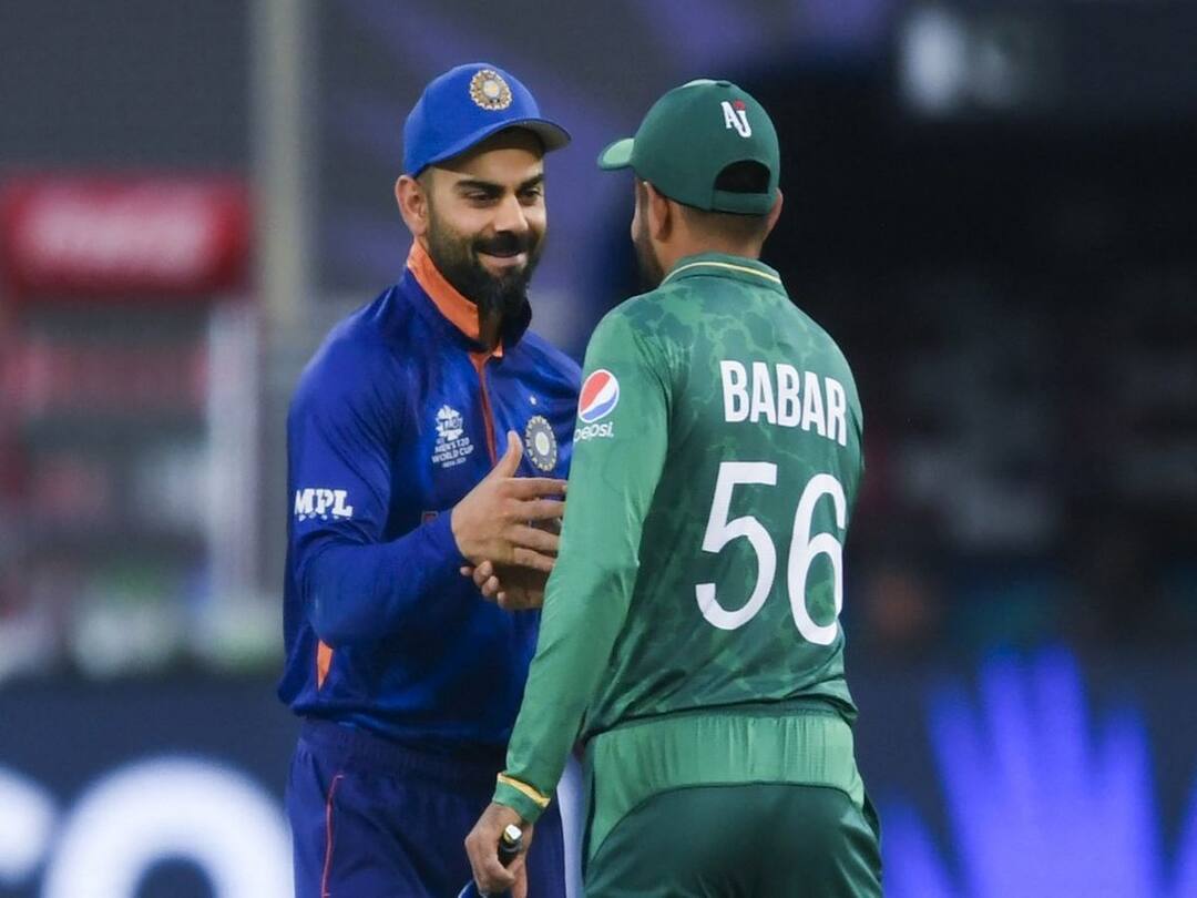 Virat Kohli vs Babar Azam: Abdul Razzaq Picks One Aspect Where The Indian Is 'Way Better' Virat Kohli vs Babar Azam: Abdul Razzaq Picks One Aspect Where The Indian Is 'Way Better'
