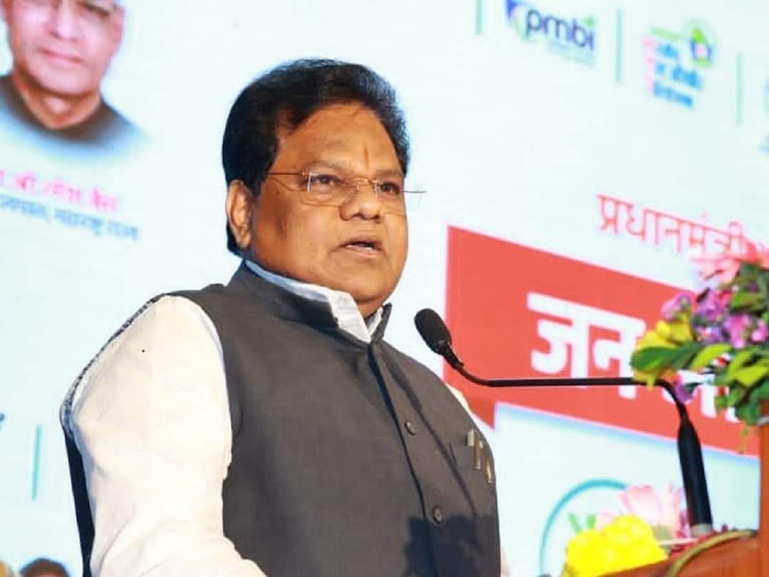 Tanaji Sawant : बंडासाठी मी तब्बल दीडशे बैठका केल्या, फडणवीसांच्या आदेशानेच बंडाला सुरुवात; तानाजी सावंतांचा गौप्यस्फोट Maharashtra Shivsena Minister Tanaji Sawant big comment on Maharashtra Government formation CM Eknath shinde, Devendra Fadnavis Tanaji Sawant : बंडासाठी मी तब्बल दीडशे बैठका केल्या, फडणवीसांच्या आदेशानेच बंडाला सुरुवात; तानाजी सावंतांचा गौप्यस्फोट