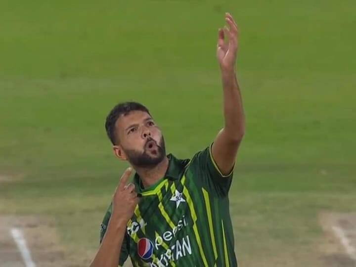 afg vs pak after psl Ihsanullah dream debut t20i series against afghanistan taken most wickets पीएसएल के बाद इंटरनेशनल क्रिकेट में भी छाए एहसानुल्लाह, पहली ही सीरीज में किया करिश्मा
