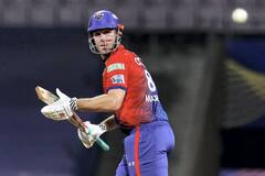 PHOTO: अंपयार पर चिल्लाने के चलते लगा जुर्माना, गुस्से में तोड़ा हाथ, जानिए दिल्ली कैपिटल्स के मैच विनर खिलाड़ी की दिलचस्प कहानी