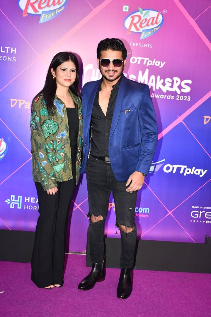 నిఖిల్ ఇటీవలే ఒక అవార్డుల ఫంక్షన్‌లో పాల్గొన్నారు.