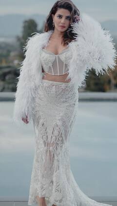 Priyanka Chopra : बॉलिवूडमधील राजकारणाचा मला कंटाळा आला होता : प्रियांका चोप्रा