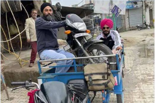 Bhai Amritpal Singh's latest picture goes viral Punjab News: ਭਾਈ ਅੰਮ੍ਰਿਤਪਾਲ ਸਿੰਘ ਦੀ ਤਾਜ਼ਾ ਤਸਵੀਰ ਵਾਇਰਲ, ਜਗਾੜੂ ਰੇਹੜੀ ਵਾਲੀ ਘਟਨਾ ਹੋਈ ਸੱਚ ਸਾਬਤ?