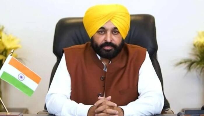 CHIEF MINISTER BHAGWANT MANN TO HAND OVER APPOINTMENT LETTERS TO THE NEWLY APPOINTED 219 CLERKS OF THE SCHOOL EDUCATION DEPARTMENT MARCH 29 ਪੰਜਾਬ ਸਕੂਲ ਸਿੱਖਿਆ ਵਿਭਾਗ ਦੇ ਨਵ-ਨਿਯੁਕਤ 219 ਕਲਰਕਾਂ ਨੂੰ  ਮੁੱਖ ਮੰਤਰੀ ਭਗਵੰਤ ਮਾਨ 29 ਮਾਰਚ ਦੇਣਗੇ ਨਿਯੁਕਤੀ ਪੱਤਰ