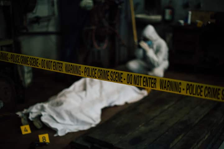 Kolkata 7 year Child brutal Murder dead body recovered from apartment kolkata crime news Kolkata Child Murder: तांत्रिक ने कहा- 'मां प्रसन्न होकर देगी वरदान', बेटे की चाह में 7 साल की बच्ची की बेरहमी से हत्या