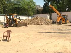 देहरादून के इंदिरा मार्केट री-डेवलपमेंट का काम ठप, मंझधार में फंसे हैं इतने व्यापारी