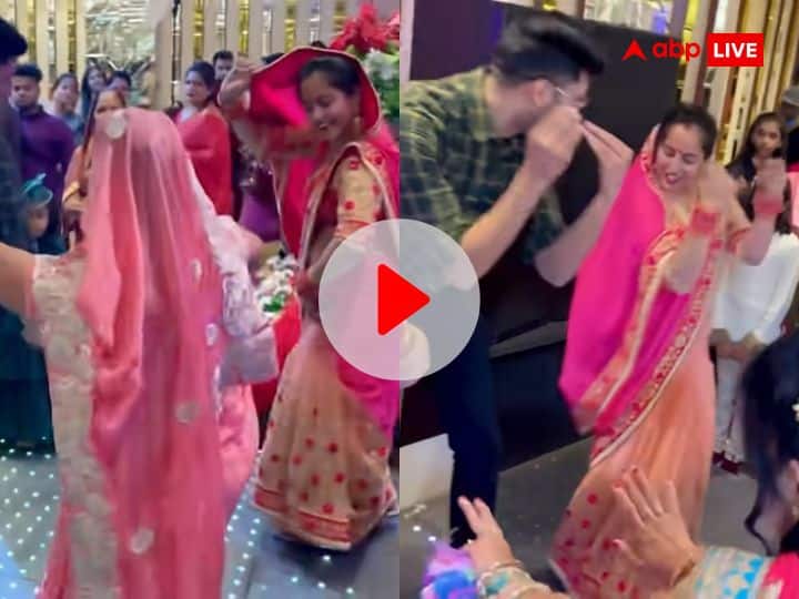 Devar Bhabhi Dance Video two bhabhi dance with one dever on haryanvi song video goes viral Video: देवर ने दो-दो भाभियों को डांस फ्लोर पर दी कांटे की टक्कर, वीडियो देख फैंस बोले- 'मजा आ गया'