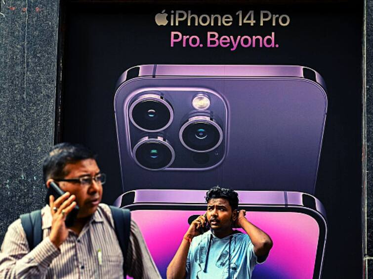 Apple Make-In-India Smartphone Shipments Reached Highest Level In 2022 Share Growth iPhone Counterpoint Research Apple's 'Made-In-India' Smartphone Shipments Reached Highest Level In 2022: Counterpoint