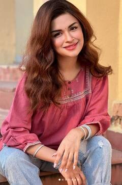 Avneet Kaur: ਪਿੰਕ ਟੌਪ 'ਚ ਅਵਨੀਤ ਕੌਰ ਦੀ ਖੂਬਸੂਰਤੀ ਦੇਖ ਪ੍ਰਸ਼ੰਸਕ ਹੋਏ ਦੀਵਾਨੇ, ਕਿਲਰ ਮੁਸਕਰਾਹਟ 'ਤੇ ਲੁਟਾਏ ਦਿਲ