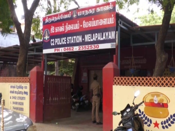 Crime: குளிர்பானம் கேட்பது போல் நடித்து வழிப்பறி -  2 சிறார்கள் உட்பட 5 பேர் நெல்லையில் கைது