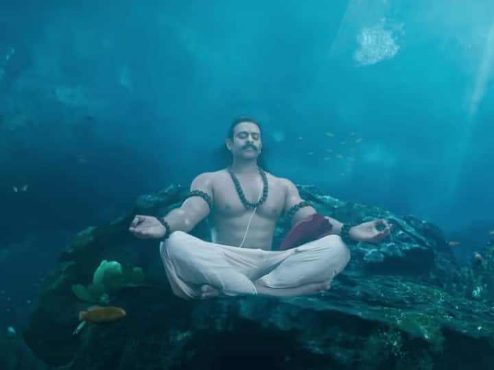 'आदिपुरुष' हा सिनेमा 16 जून 2023 रोजी 3D मध्ये प्रेक्षकांच्या भेटीला येणार आहे.