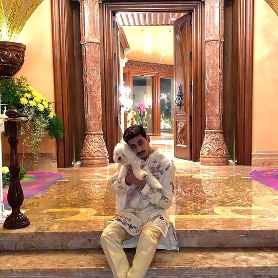 Aditya Birla Group Chairman Kumar Mangalam House Jatia House One Of The