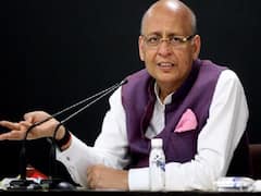 'हमारा देसी जेम्स बॉन्ड अलग है', अमृतपाल की चल रही 12 दिन से तलाश पर कांग्रेस नेता अभिषेक मनु सिंघवी बोले