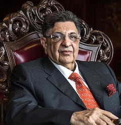 In Photos: सीरम इंस्टीट्यूट ही नहीं, देश की इन 6 बड़ी कंपनियों की मालिक भी है ‘पूनावाला फैमिली’, यहां देखें पूरी लिस्ट