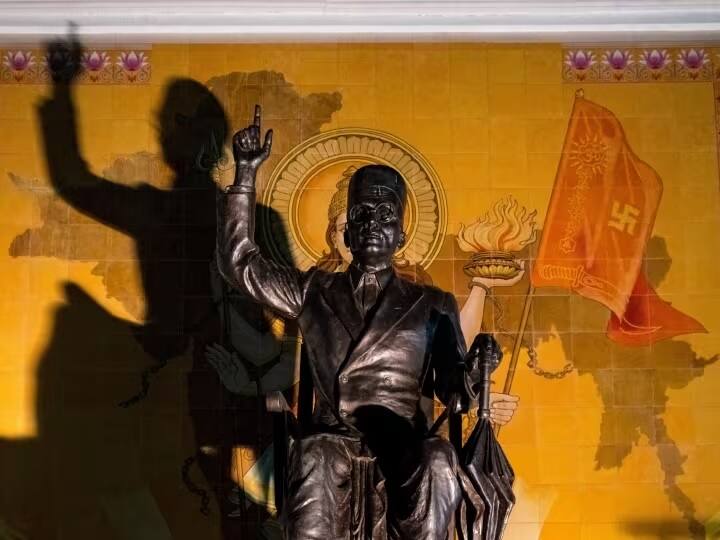 Savarkar Row: maharashtra cm deputy cm put veer savarkar photo on social media Maharashtraમાં સાવરકર મુદ્દે તકરાર, CM, ડેપ્યૂટી સીએમ સહિત કેટલાય નેતાઓએ સોશ્યલ મીડિયા પર બદલી ડીપી, લગાવી આ તસવીર