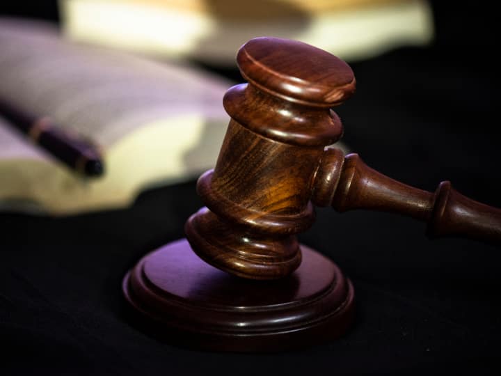 H-1B Visa Holders Spouses Can Work In US, Says Judge H-1B Visa Holders Spouses Can Work In US, Says Judge H-1B Visa Holders Spouses Can Work In US, Says Judge