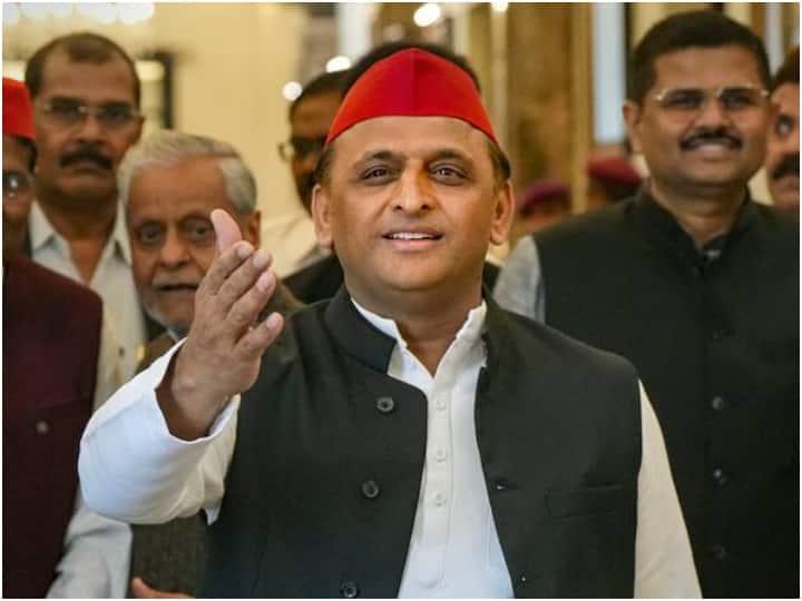 azamgarh minor boy flee two meet samajwadi party chief akhilesh yadav Akhilesh Yadav News: अखिलेश यादव से मिलने के लिए 7 बार घर से भागा नाबालिग, सपा प्रमुख का है जबरा फैन