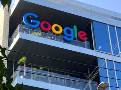 Google: गुगल तुम्हांला अनेक गोष्टी करण्याची संधी देते. त्या गोष्टी तुमच्या करिअरला उभारी देण्यास नक्की फायदेशीर ठरतात. नक्की गुगलचे कोणते कोर्स तुम्हांला फायदेशीर ठरु शकतात सविस्तर जाणून घेऊया.