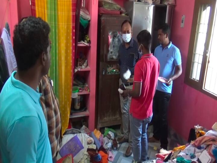 Trichy crime elderly couple who were alone at home was attacked and robbed of 10 lakh rupees worth of jewelery at knifepoint TNN Crime: தனியாக வீட்டில் இருந்த முதிய  தம்பதியை தாக்கி கத்தி முனையில் நகை, பணம் கொள்ளை