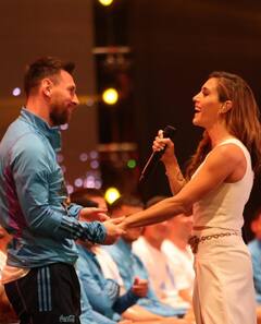 Leo Messi : ஹாட்ரிக் கோல் அடித்து வித்தை காட்டிய மெஸ்ஸி படைத்த புது சாதனை இதுதான்!