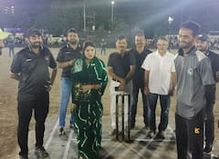 Rivaba Jadeja: રિવા બા જાડેજા રમ્યા ક્રિકેટ, જુઓ તસવીરો