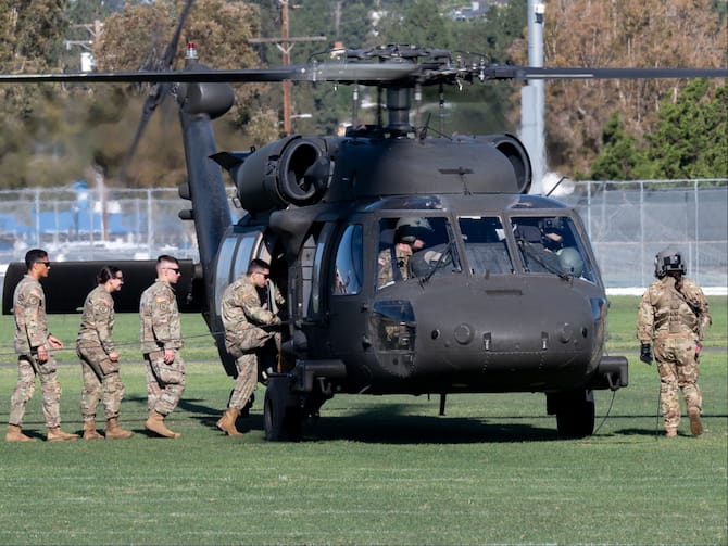 black hawk helicopter crash