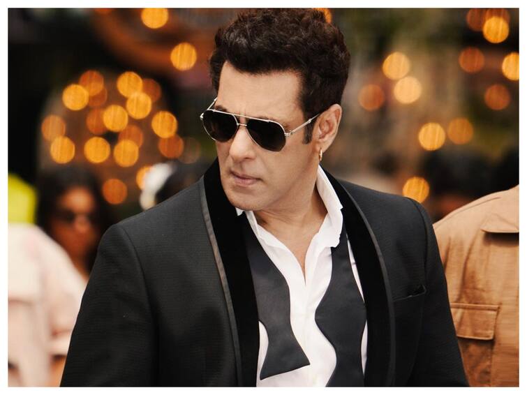 Bombay HC Quashes 2019 Complaint Against Salman Khan by Scribe Alleging Misbehaviour Bombay HC Quashes 2019 Complaint Against Salman Khan By A Journalist Alleging Misbehaviour