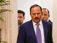 भारत-यूके की साझा सुरक्षा बैठक आज, NSA अजीत डोभाल उठा सकते हैं उच्चायोग पर हमले का मामला